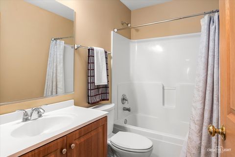 Tiny photo for 24336 W Apple Tree Lane, Plainfield, IL 60585 (MLS # 12596077)