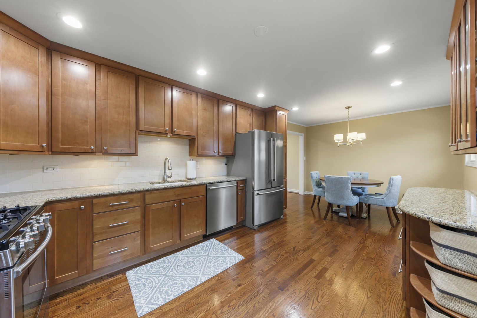 14778 Massasoit Avenue