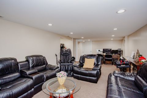 Tiny photo for 1403 S Robert Drive, Mount Prospect, IL 60056 (MLS # 12593571)