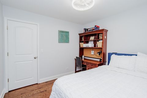 Tiny photo for 1403 S Robert Drive, Mount Prospect, IL 60056 (MLS # 12593571)