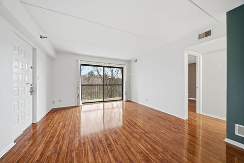 Tiny photo for 5980 Lake Bluff Drive #202, Tinley Park, IL 60477 (MLS # 12566466)