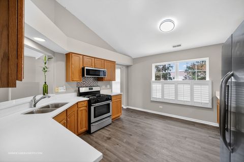 Tiny photo for 2850 Stonewater Drive #0, Naperville, IL 60564 (MLS # 12534030)