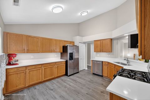 Tiny photo for 2850 Stonewater Drive #0, Naperville, IL 60564 (MLS # 12534030)