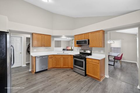 Tiny photo for 2850 Stonewater Drive #0, Naperville, IL 60564 (MLS # 12534030)