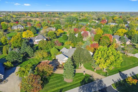 Tiny photo for 510 W Lancaster Court, Inverness, IL 60010 (MLS # 12497681)