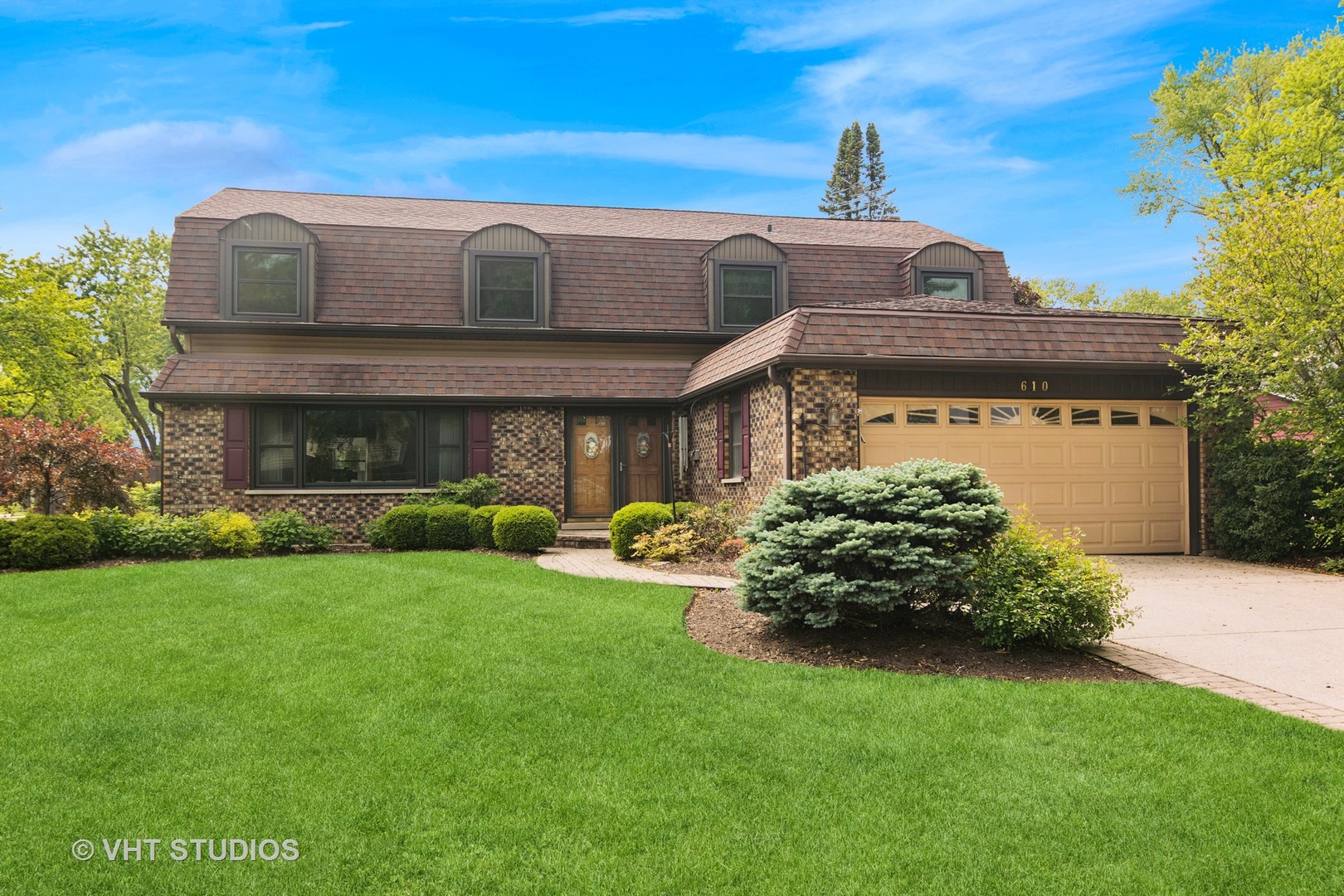 610 N Rohlwing Road