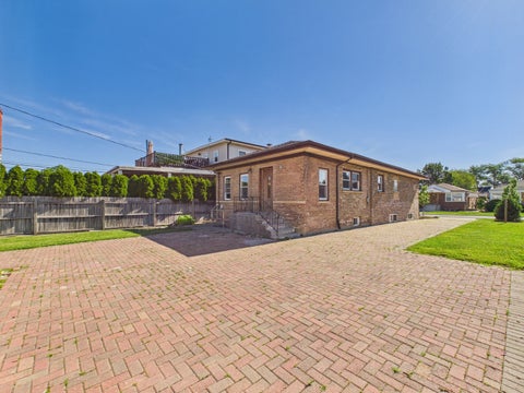 Tiny photo for 2716 N 75th Court, Elmwood Park, IL 60707 (MLS # 12733692)