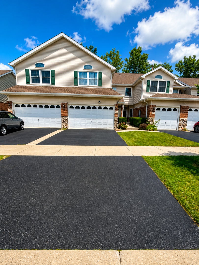 5128 Tomcin Trail