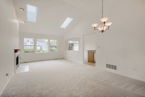 Tiny photo for 21422 Mays Lake Drive, Crest Hill, IL 60403 (MLS # 12657202)