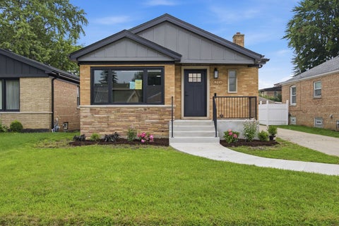 Tiny photo for 9243 S Francisco Avenue, Evergreen Park, IL 60805 (MLS # 12733358)