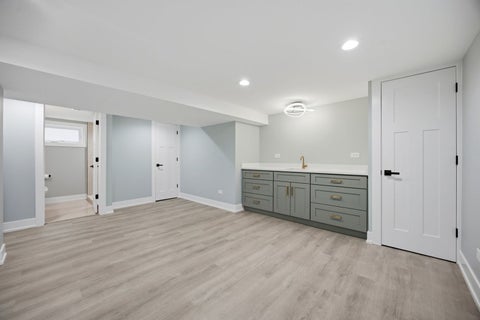 Tiny photo for 9243 S Francisco Avenue, Evergreen Park, IL 60805 (MLS # 12733358)