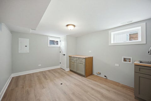 Tiny photo for 9243 S Francisco Avenue, Evergreen Park, IL 60805 (MLS # 12733358)