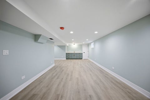 Tiny photo for 9243 S Francisco Avenue, Evergreen Park, IL 60805 (MLS # 12733358)