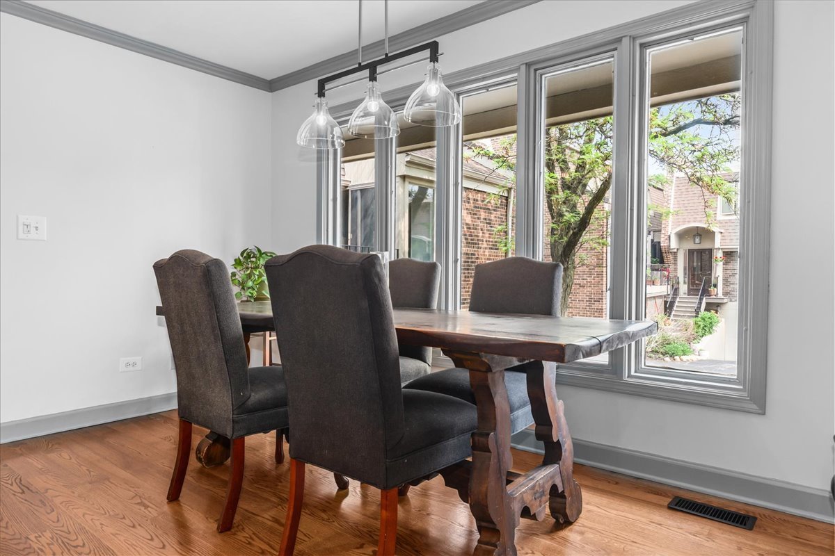 921 Harlem Avenue 16