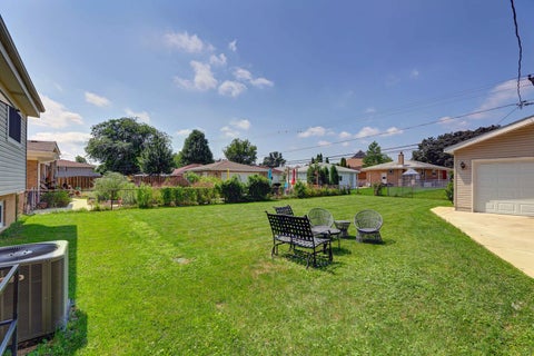 Tiny photo for 2534 Kensington Avenue, Westchester, IL 60154 (MLS # 12749905)
