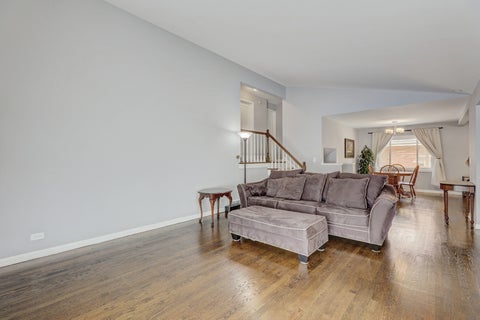Tiny photo for 2534 Kensington Avenue, Westchester, IL 60154 (MLS # 12749905)