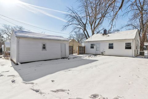Tiny photo for 5216 N Roberts Road, Peoria Heights, IL 61616 (MLS # 12551521)