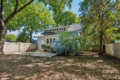 Tiny photo for 217 Prairie Avenue, Libertyville, IL 60048 (MLS # 12780560)