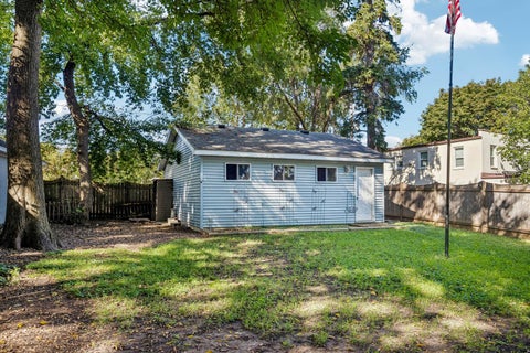 Tiny photo for 217 Prairie Avenue, Libertyville, IL 60048 (MLS # 12780560)