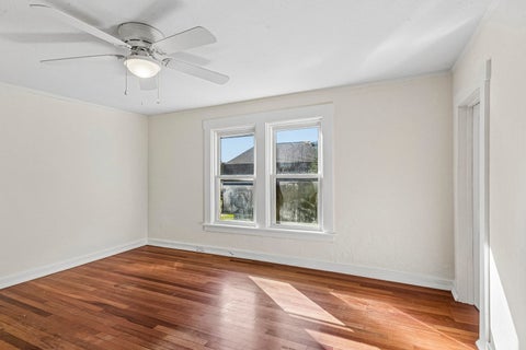 Tiny photo for 217 Prairie Avenue, Libertyville, IL 60048 (MLS # 12780560)