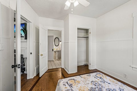 Tiny photo for 217 Prairie Avenue, Libertyville, IL 60048 (MLS # 12780560)