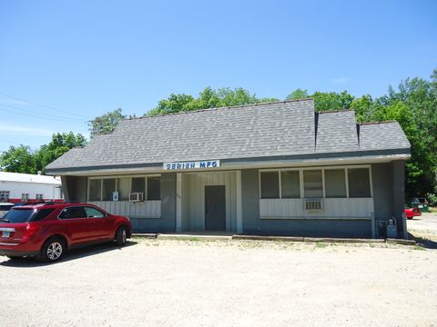 900 S Eastwood Drive Woodstock IL 60098