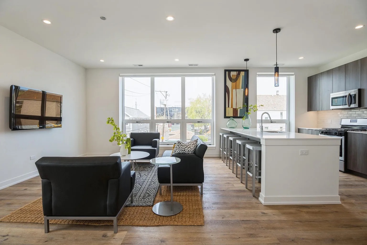 2803 W Henderson Street 306