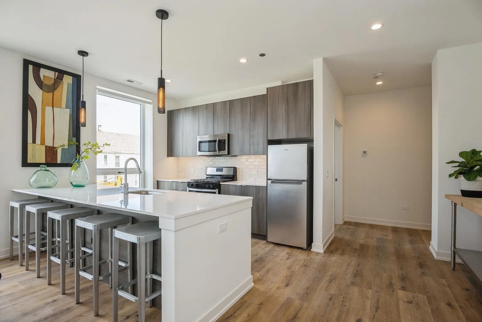 2803 W Henderson Street 306