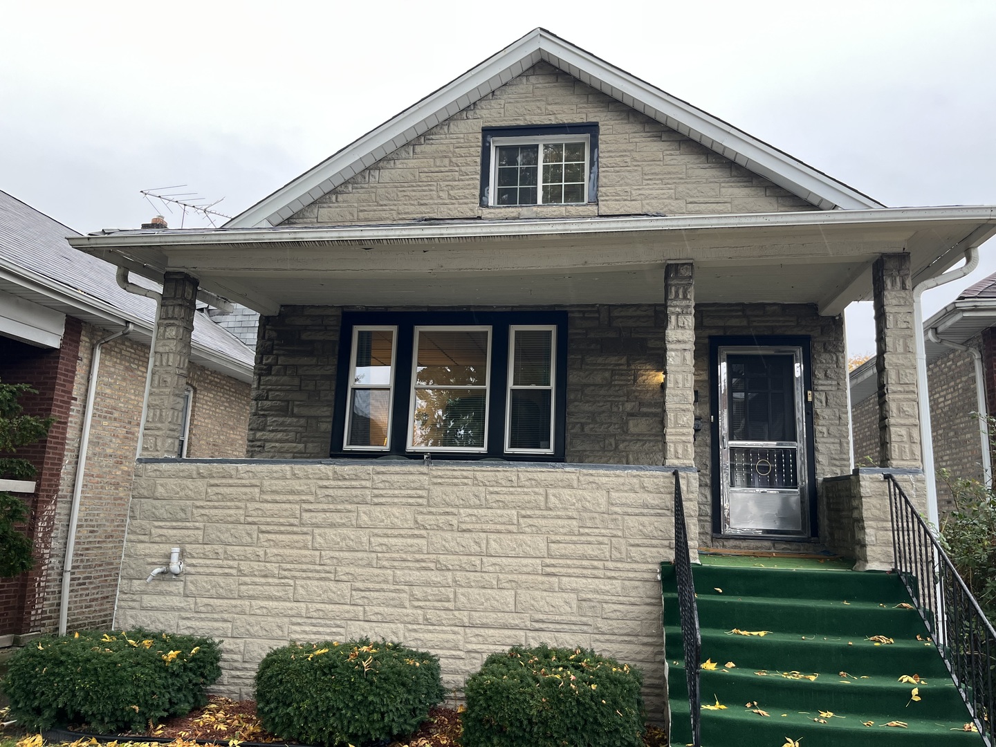 1652 N Latrobe Avenue