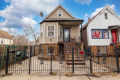 Photo of 5012 S Ada Street, Chicago, IL 60609 (MLS # 12571378)