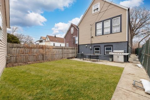 Tiny photo for 5012 S Ada Street, Chicago, IL 60609 (MLS # 12571378)