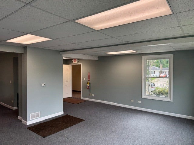 530 Rockland Road 100