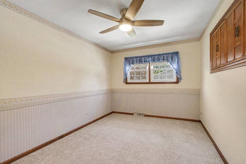 Tiny photo for 510 E 164th Place, South Holland, IL 60473 (MLS # 12690794)