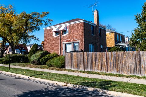Tiny photo for 1801 N 73rd Avenue, Elmwood Park, IL 60707 (MLS # 12494815)