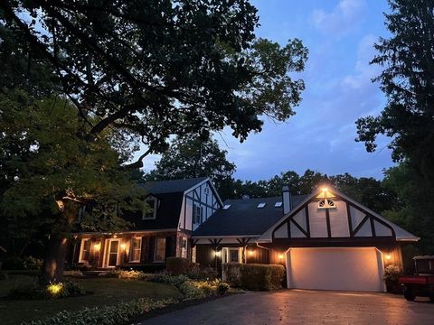 Tiny photo for Woodstock, IL 60098 (MLS # 12553492)