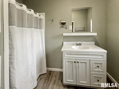 Tiny photo for 901 S 22ND Street, Herrin, IL 62948 (MLS # QC4269688)