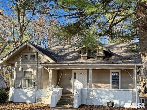 Tiny photo for 901 S 22ND Street, Herrin, IL 62948 (MLS # QC4269688)