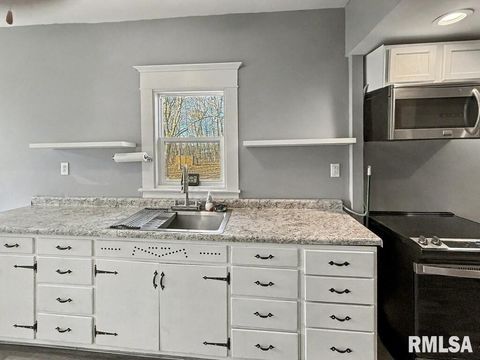 Tiny photo for 901 S 22ND Street, Herrin, IL 62948 (MLS # QC4269688)