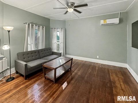 Tiny photo for 901 S 22ND Street, Herrin, IL 62948 (MLS # QC4269688)