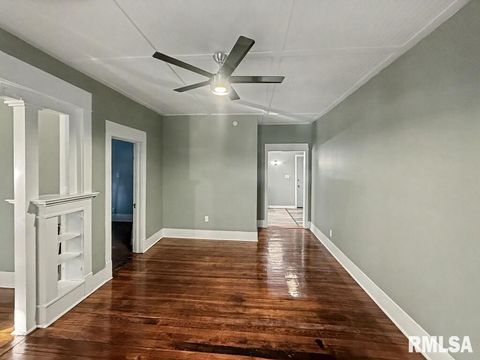 Tiny photo for 901 S 22ND Street, Herrin, IL 62948 (MLS # QC4269688)