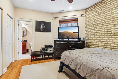 Tiny photo for 1623 W North Shore Avenue #3, Chicago, IL 60626 (MLS # 12627594)