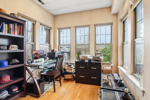 Tiny photo for 1623 W North Shore Avenue #3, Chicago, IL 60626 (MLS # 12627594)