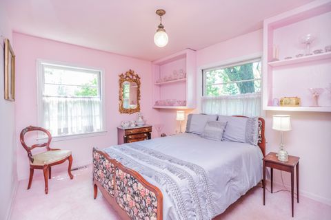 Tiny photo for 8080 Wolf Road, Burr Ridge, IL 60527 (MLS # 12380298)