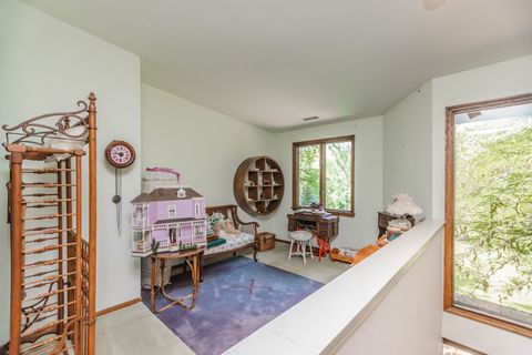 Tiny photo for 8080 Wolf Road, Burr Ridge, IL 60527 (MLS # 12380298)