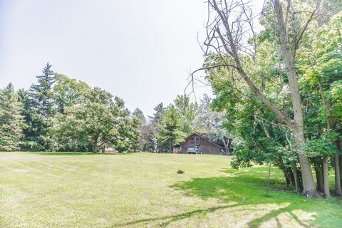 Tiny photo for 8080 Wolf Road, Burr Ridge, IL 60527 (MLS # 12380298)