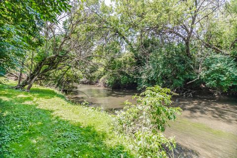 Tiny photo for 8080 Wolf Road, Burr Ridge, IL 60527 (MLS # 12380298)