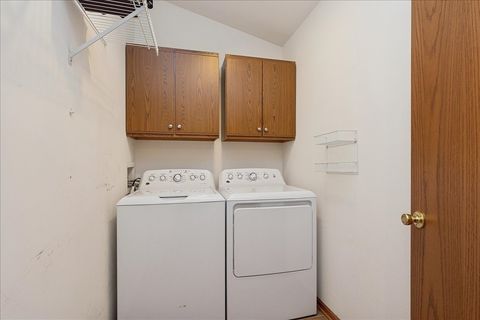 Tiny photo for 235 E JOHN CASEY Road, Bourbonnais, IL 60914 (MLS # 12507888)