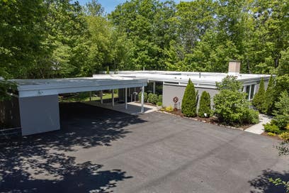 151 Maple Avenue Highland Park IL 60035