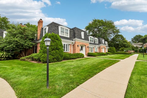 Tiny photo for 328 Eastern Avenue, Barrington, IL 60010 (MLS # 12752014)