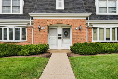 Tiny photo for 328 Eastern Avenue, Barrington, IL 60010 (MLS # 12752014)